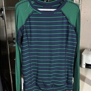 Lululemon Long Sleeve 19” P2P